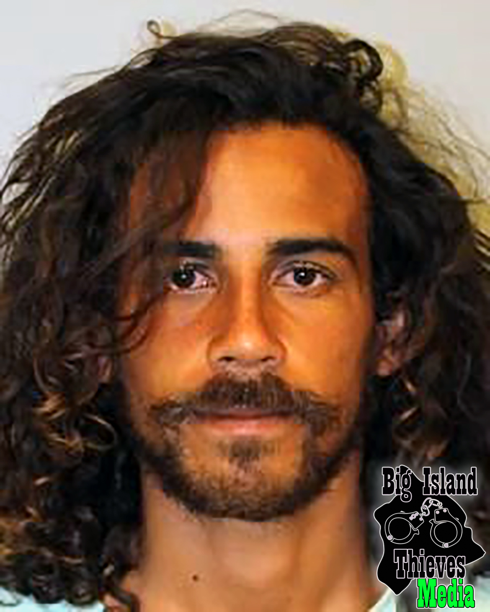 Kona Man Wanted in Connection with Criminal Investigation - Big Island 